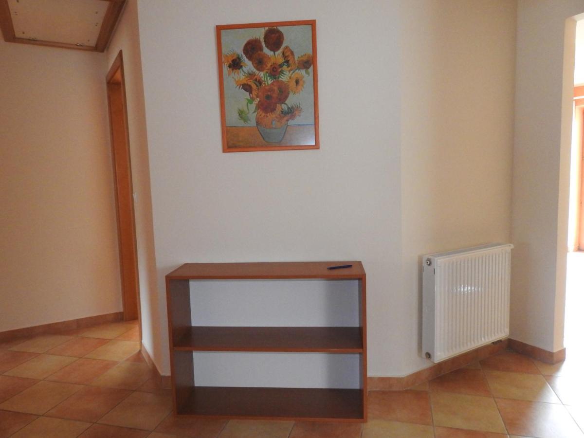 Petra Apartmanhaz Badacsonytomaj Zewnętrze zdjęcie