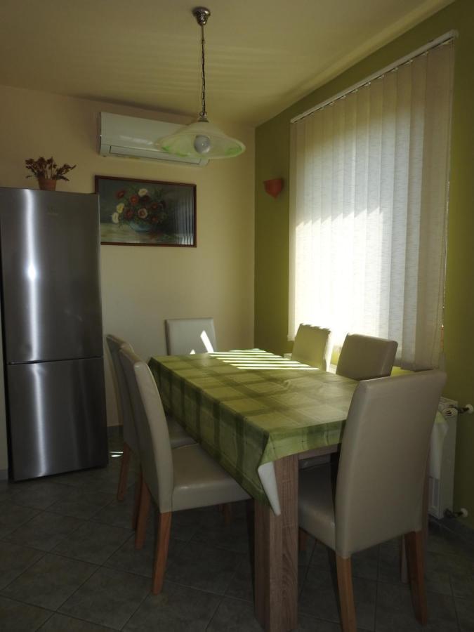Petra Apartmanhaz Badacsonytomaj Zewnętrze zdjęcie