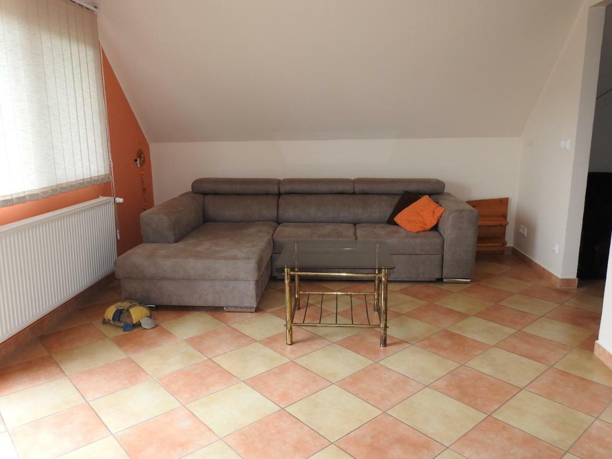 Petra Apartmanhaz Badacsonytomaj Zewnętrze zdjęcie